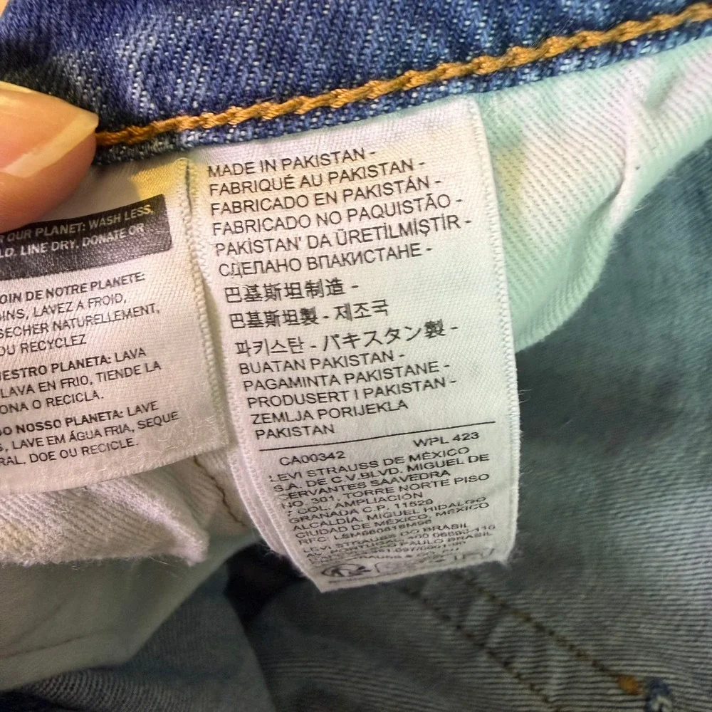 Levis 514 Straight Fit Jeans Mens 40x30 *38x29* Light Wash Blue Denim 00514-1810